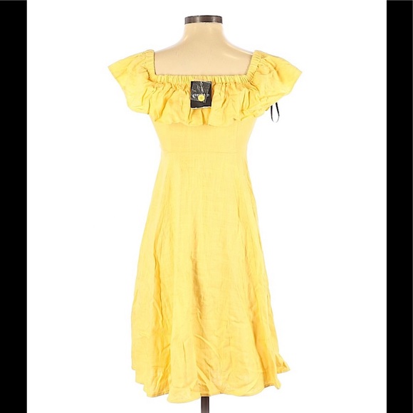 Yellow off the shoulder button up sundress - Picture 2 of 2